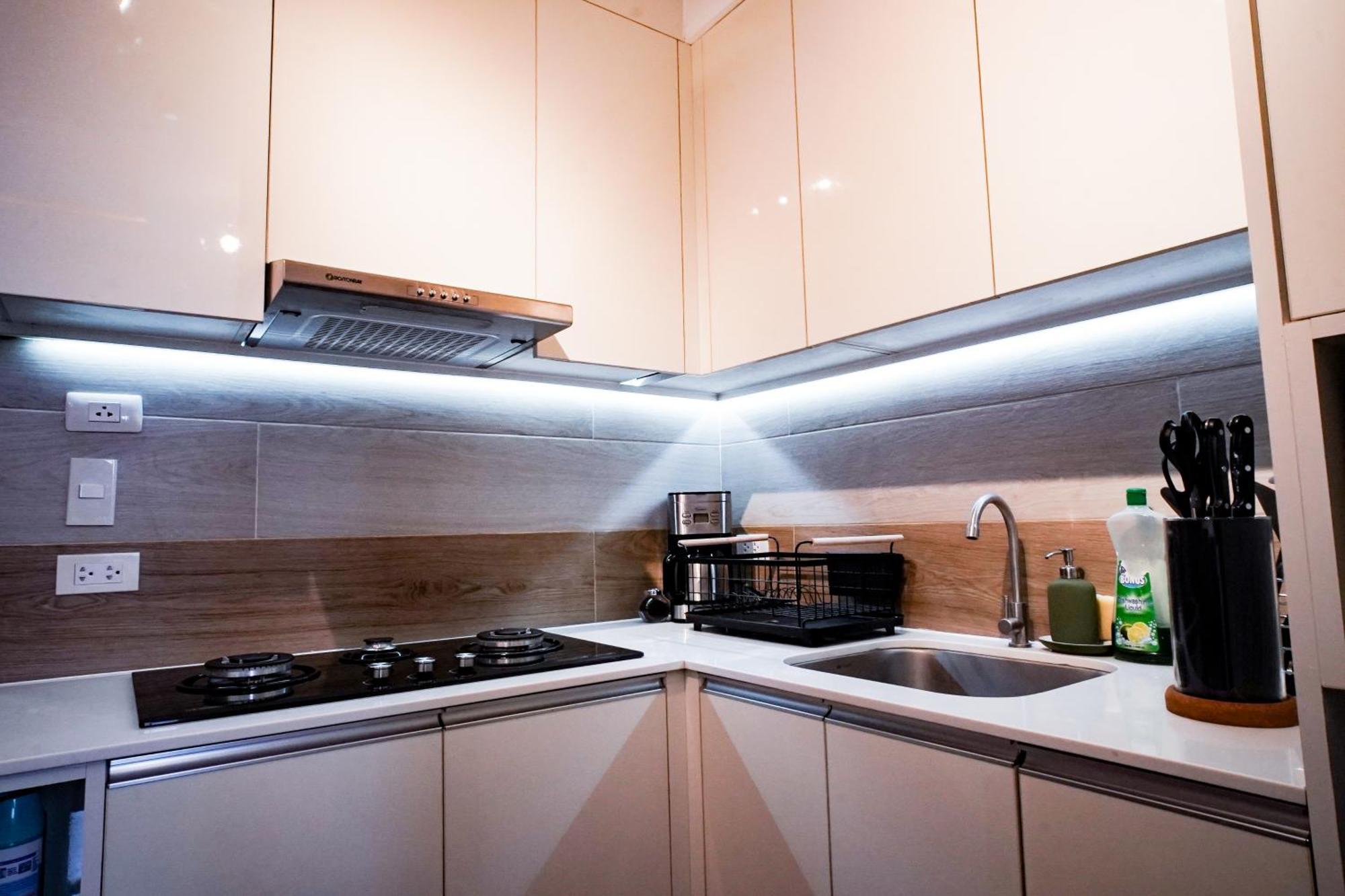 Modern Designed Studio Condo Near Ayala Centrio Кагаян де Оро Екстериор снимка